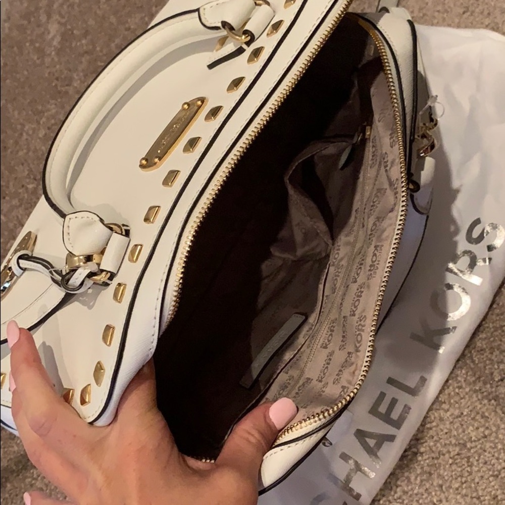 Michael Kors purse - Picture 5 of 6
